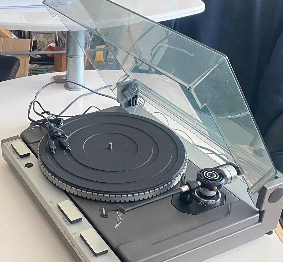 Thorens DT 115 +LencoPlattenspieler+ inkl ca100 Platten in Aalen