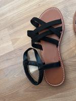 Sandalen schwarz Sachsen - Weinböhla Vorschau
