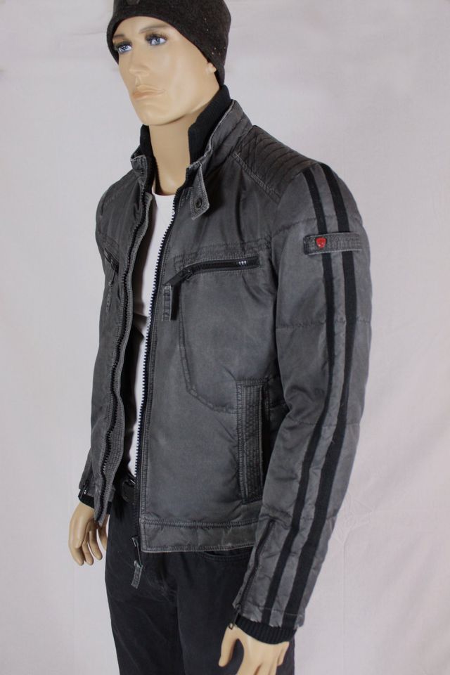 Strellson Herren Winter Daunen Jacke Bullet 2-W Gr.50 L in Ettinghausen