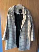 Mantel/Blazer Damen Monki Weiß/Schwarz kariert Größe S Sachsen - Niederwiesa Vorschau