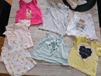 12 Baby T-Shirt's Oberteile Top T-Shirt Bekleidungspaket Duisburg - Homberg/Ruhrort/Baerl Vorschau