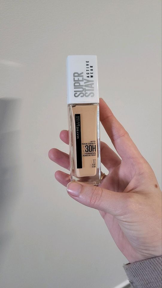 Maybelline Foundation Super Stay 30h in Halle
