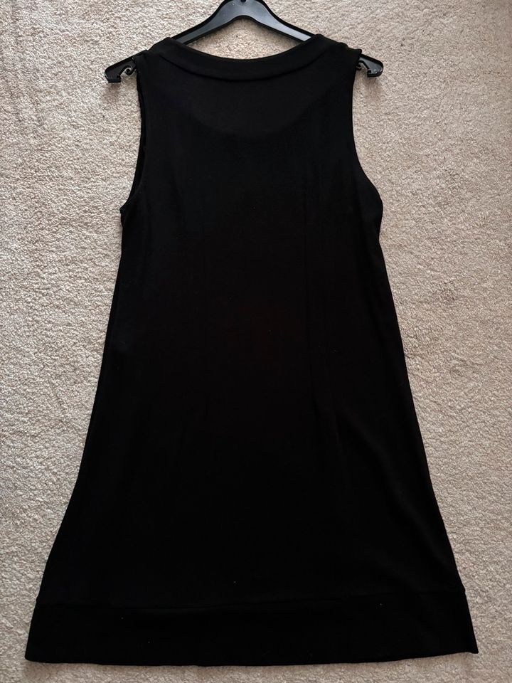 Comma Kleid Etuikleid Gr. 42 sehr gut erhalten in Nürnberg (Mittelfr)