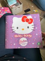 Hello Kitty Pearlcard Collector Book mit 106 Karten Nordrhein-Westfalen - Kerpen Vorschau