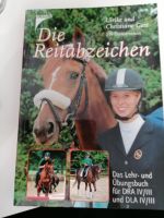 Buch: Die Reitabzeichen / Ulrike u. Christiane Gast Niedersachsen - Rastede Vorschau