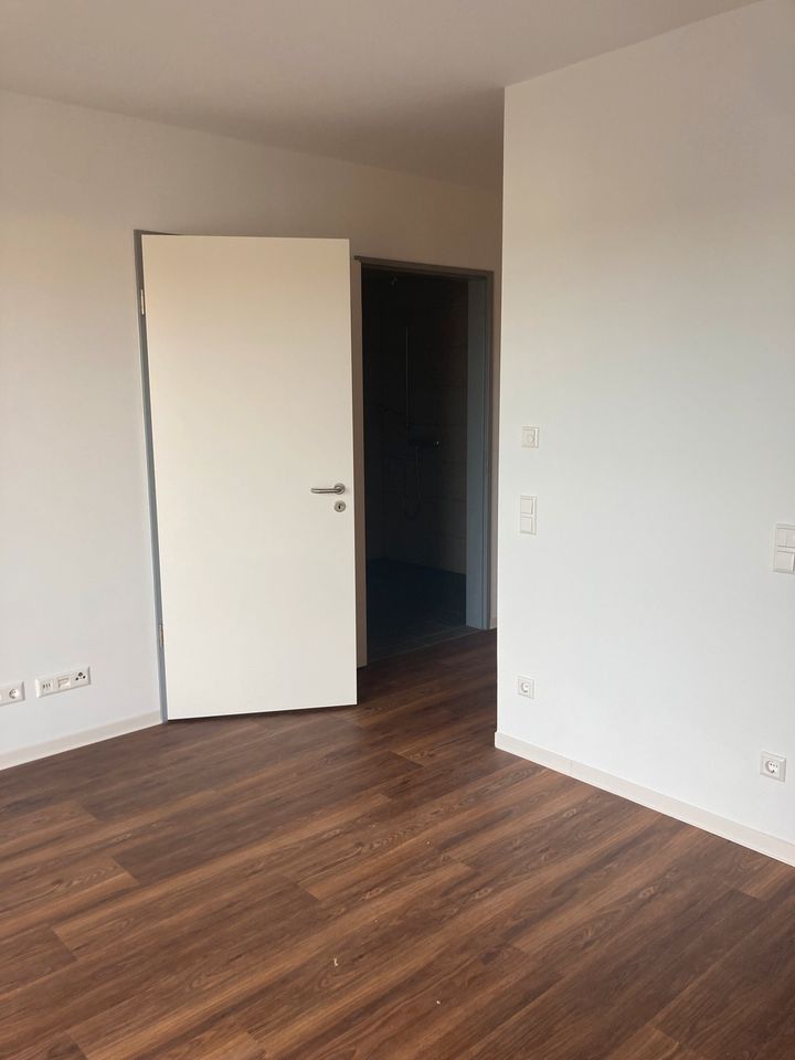 *Schöne 1Zimmer Senioren-Wohnung im, betreuten Wohnen- schicker Neubau in Zwickau in Zwickau