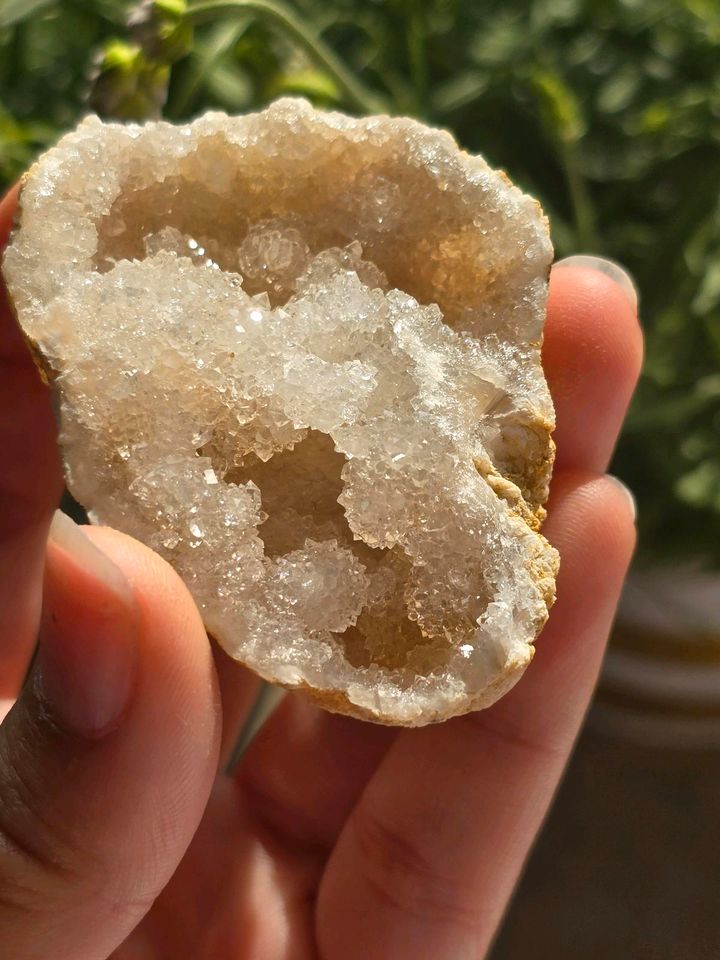 Achat Geode geschlossen, zum selber öffnen, Heilstein, Edelstein in Bremen