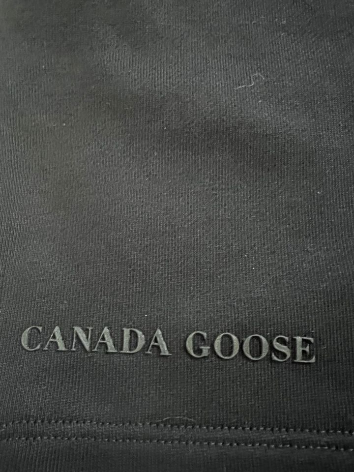 Canada Goose HURON Shorts Bermuda Gr. M Schwarz Neu m. Etikett in Biessenhofen