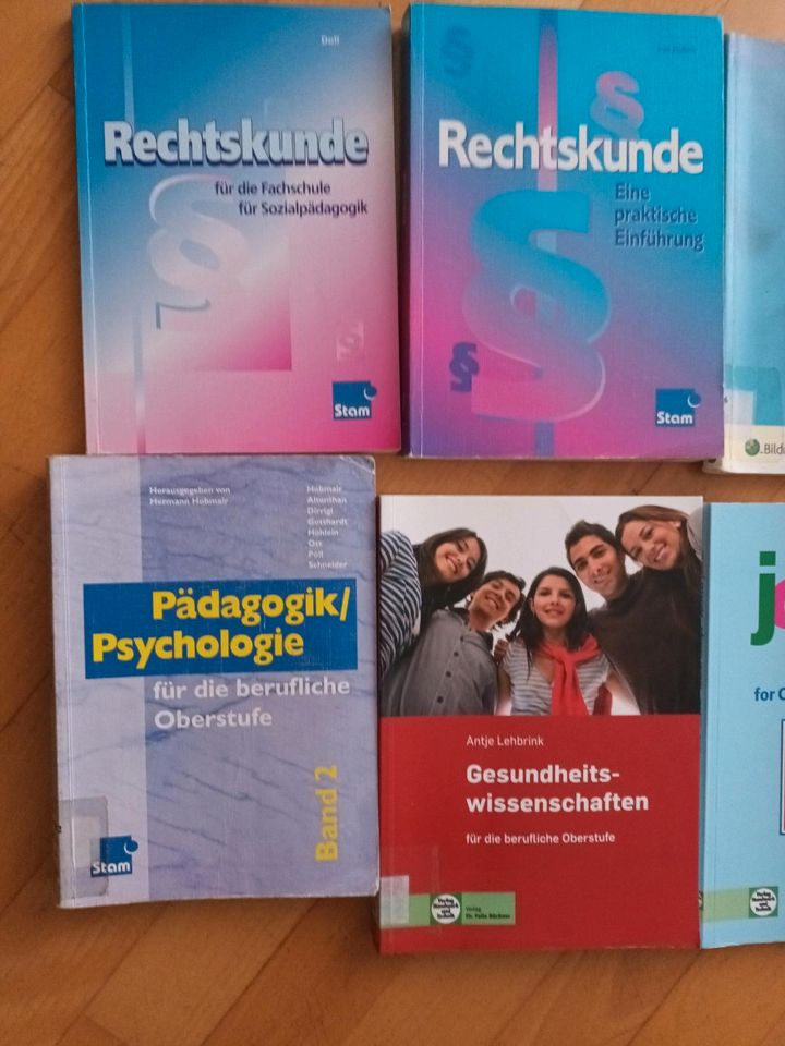 Pädagogik Bücher Ausbildung Erzieher/Sozialass. in Sande