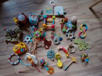 Diverses Babyspielzeug, teils aus Holz, Silikon, Naturkautschuk Niedersachsen - Elze Vorschau
