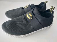 Sportschuhe Jungen Gr.36 Batman Hausschuhe Bayern - Dingolfing Vorschau