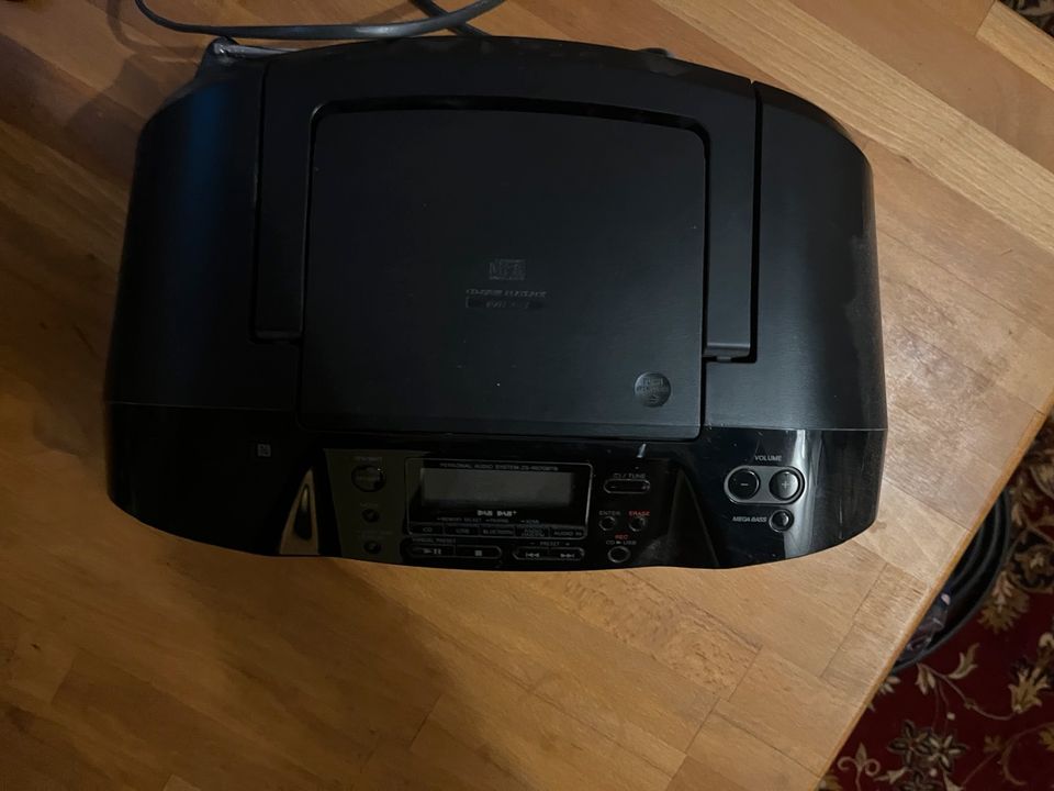 Sony CD Player mit Bluetooth in Groß-Umstadt