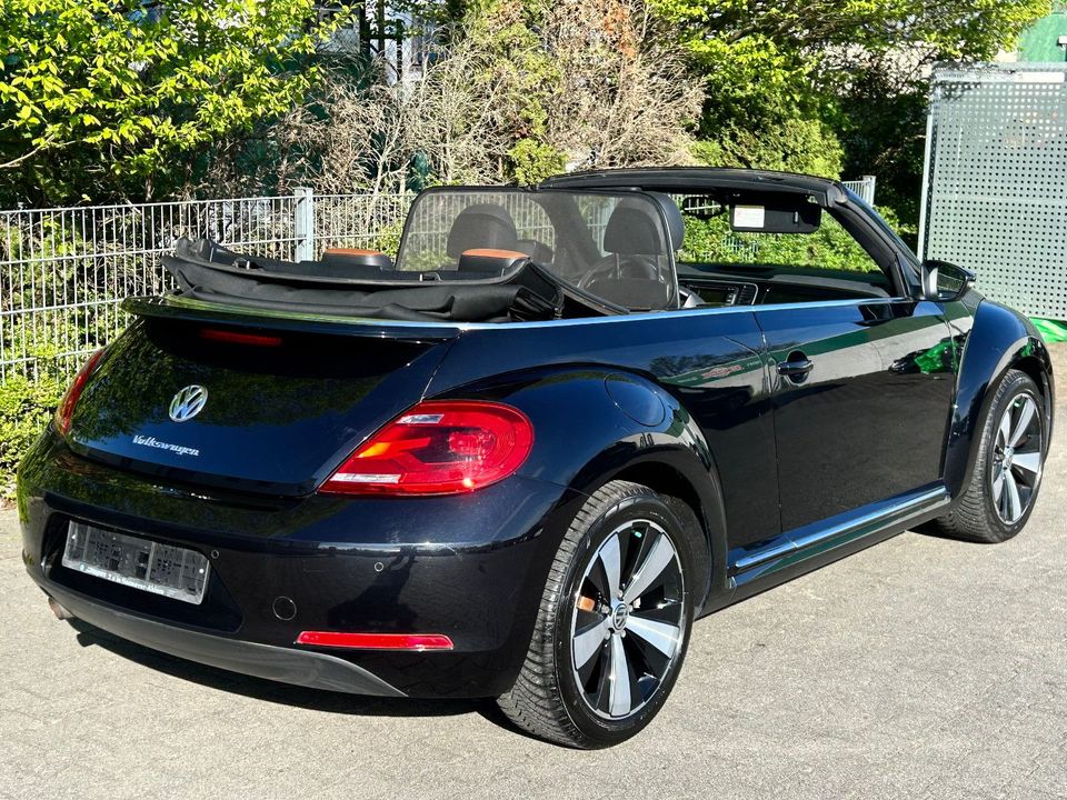 Volkswagen Beetle Cabriolet Exclusive Design*Unfallfrei! in Wiesbaden