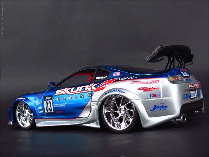 1:18 Toyota Supra VeilSide JADA US Tuning / ImportRacer +inkl.OVP in Weimar