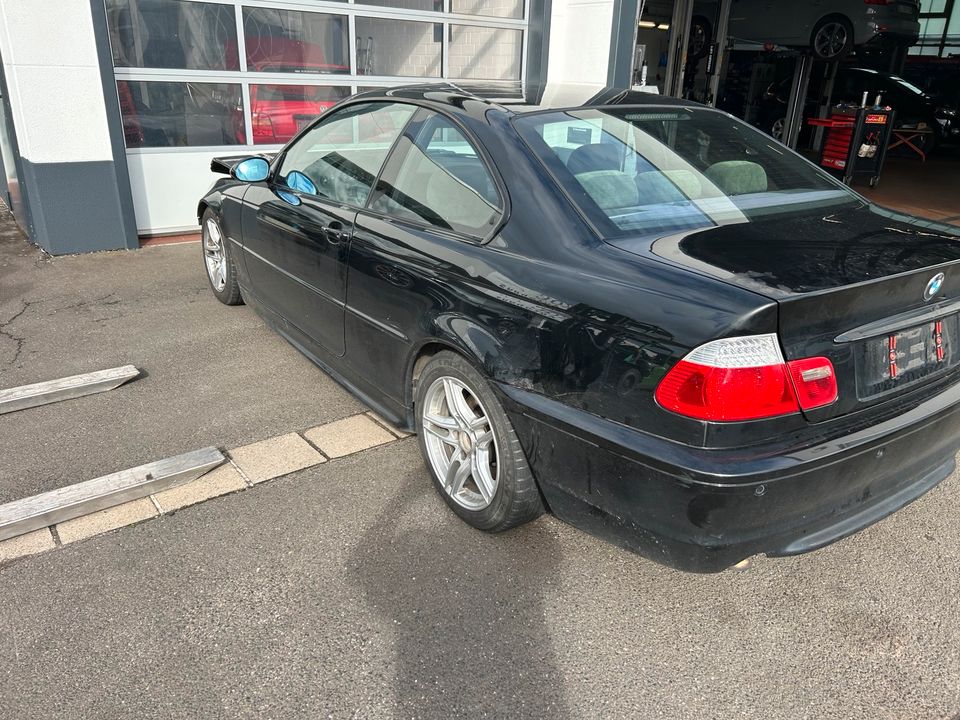 Bmw E46 320CD Coupe Facelift M Paket Sapphire Schwa Teileverkauf in Idar-Oberstein