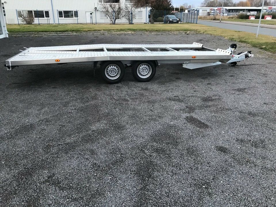 Autotransporter Auto Anhänger KFZ NUR 530 Kg Leergewicht ALU NEU in Köthen (Anhalt)