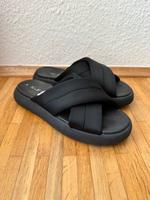Toms 41 Sandalen Mallow Crossover big Puffer Flipflop Schuhe Köln - Weidenpesch Vorschau