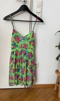 Hollister Kleid mit Blumenprint München - Untergiesing-Harlaching Vorschau