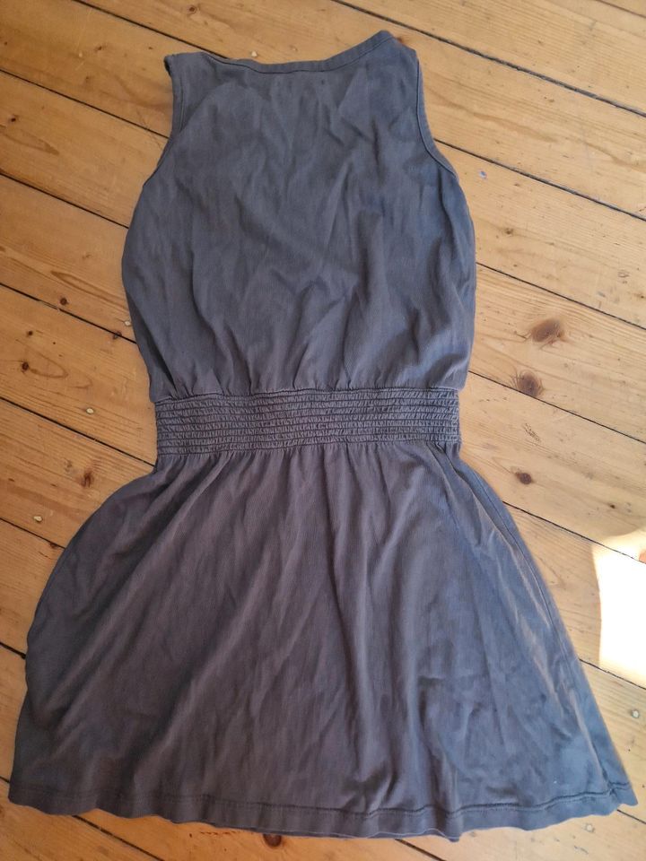 Sommer Kleid von GAP Gr 134/140 in Heidelberg