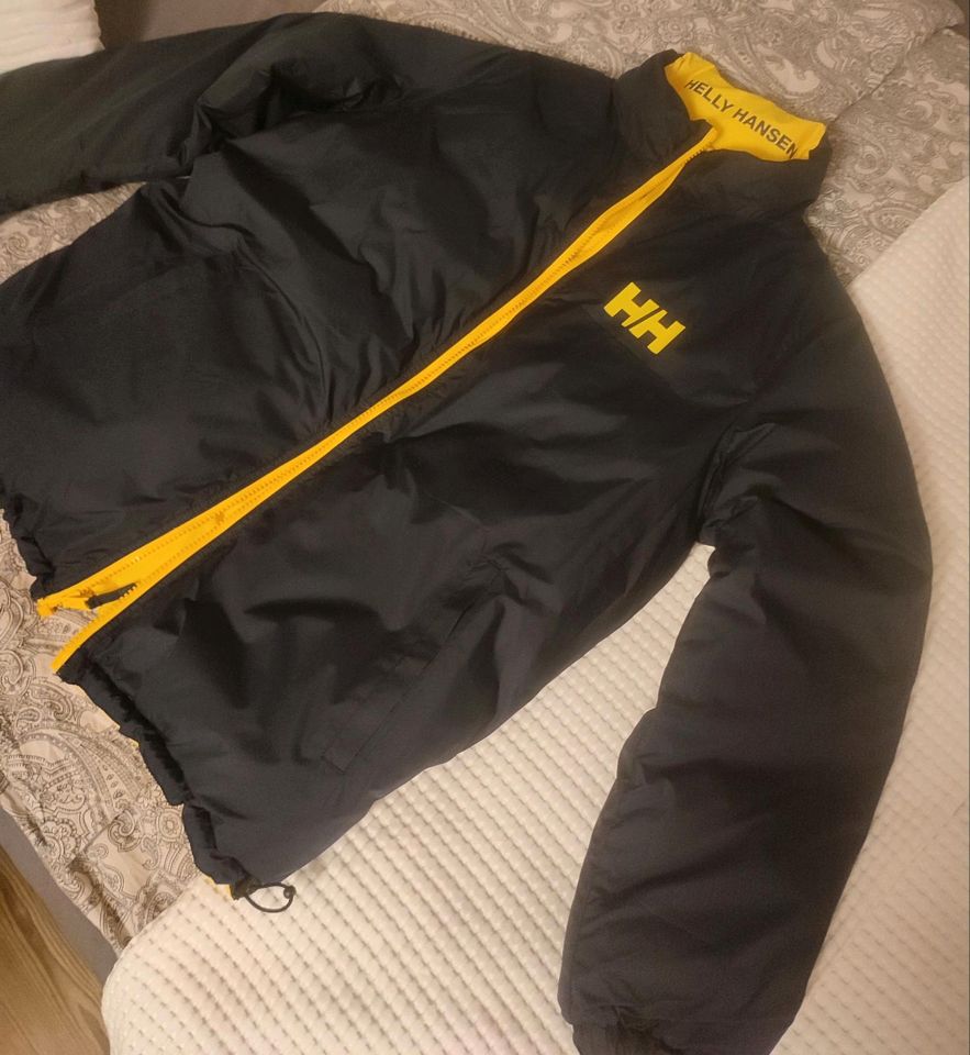 Helly Hansen Steppjacke mit Wendefunktion in gelb in Aachen