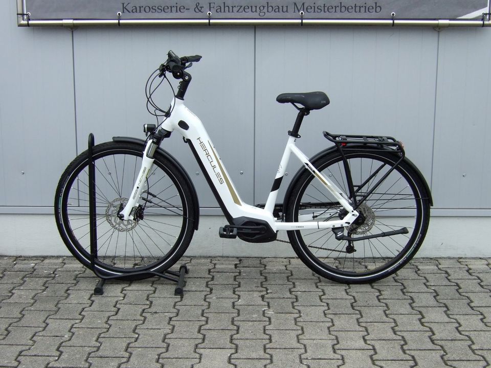 Hercules Futura Sport I-9 625, Bosch CX, 625 WH, TOP, 61 km, M/49 in Reisbach