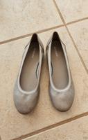 Ballerinas Mädchen Größe 37, Neu Leuna - Günthersdorf Vorschau