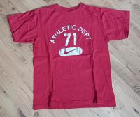 T-Shirt Größe 140-152, Nike rot. Berlin - Gatow Vorschau