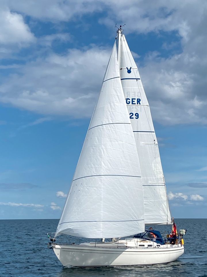 Genua 1 Vorsegel für Segelyacht Victoire 1044 oder ähnlich in Hamburg