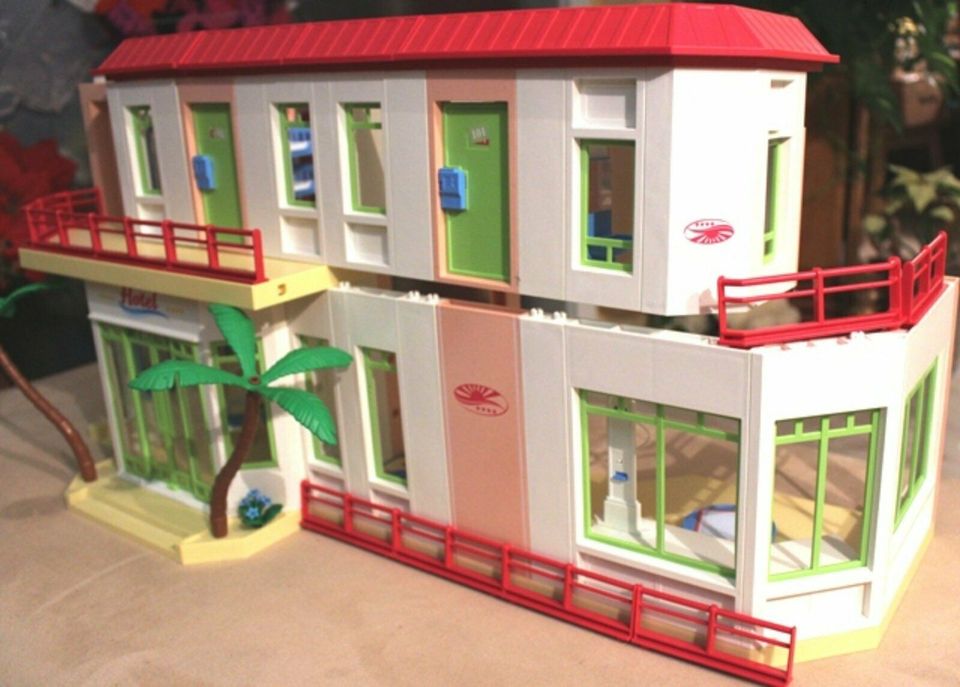 Playmobil Hotel Nr. 5265, unvollständig bzw. Ersatzteile ab 1,00€ in Neunkirchen-Seelscheid