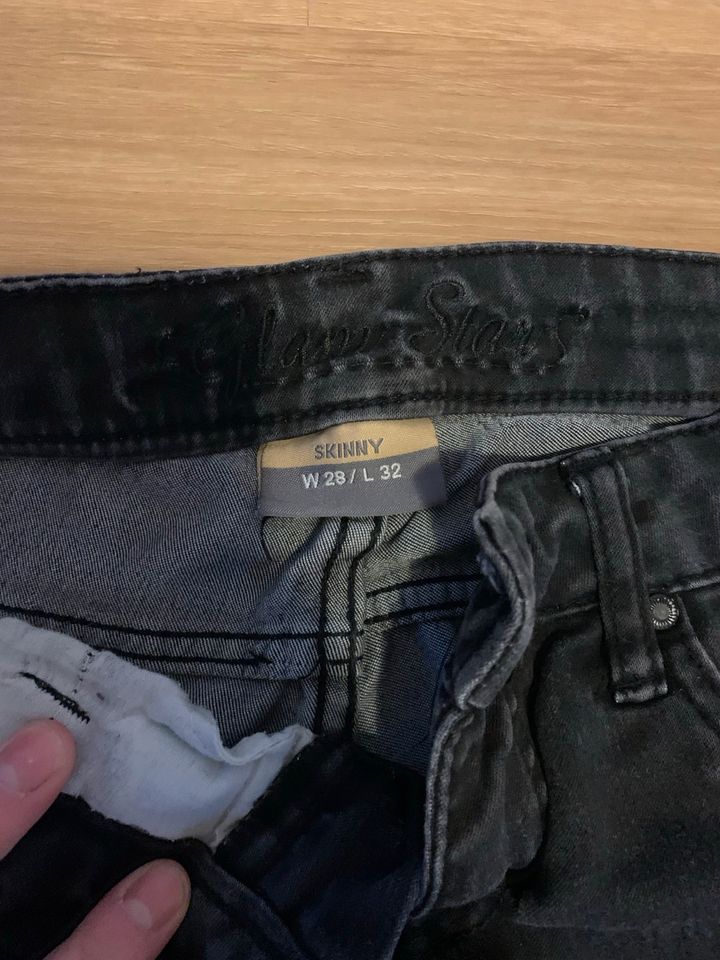 Hosen Jeans in Haiger