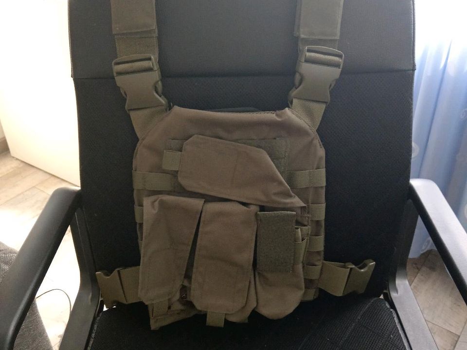 Airsoft plattenträger in Lage