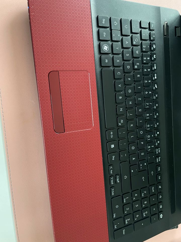 Packard Bell Easynote P7YS5 Notebook in Hauneck