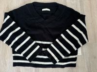 Abercrombie&Fitch Merino Pullover Strickpullover schwarz weiß M Nordrhein-Westfalen - Olpe Vorschau