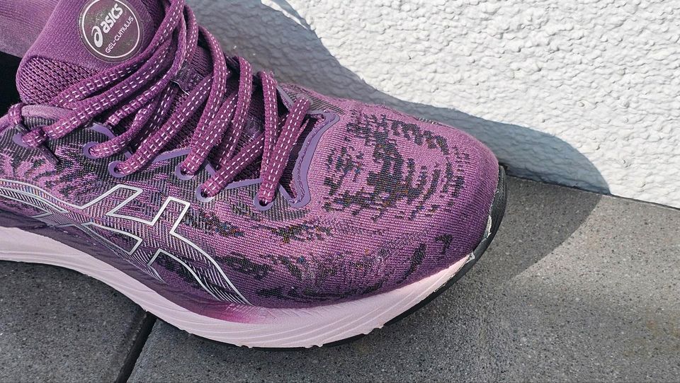 Asics Gel Cumulus 23 in Essen