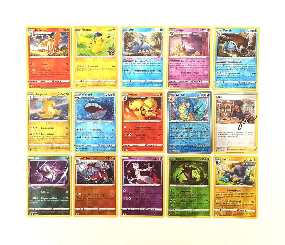 Pokemon Karten 20 Holo - Reverse - Stern - Karten Orig. Pikachu in Wiesbaden