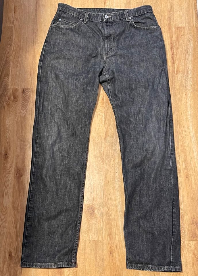 Joop! Herren Jeans Hose, Gr. 52 in Timmendorfer Strand 