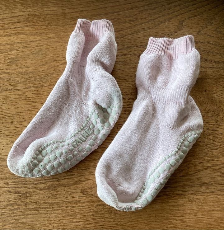 Falke anti Rutsch Socken Antirutschsocken Gr. 28 29 30 31 32 in Kreis  Pinneberg - Rellingen | Babykleidung Größe 98 kaufen | eBay Kleinanzeigen  ist jetzt Kleinanzeigen