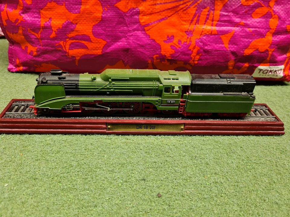 DR 18 201 Modelleisenbahn Eisenbahn Modell in Solingen