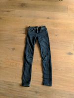 Garcia Jeans Gr. 158 blau eng schmal geschnitten Baden-Württemberg - Karlsdorf-Neuthard Vorschau