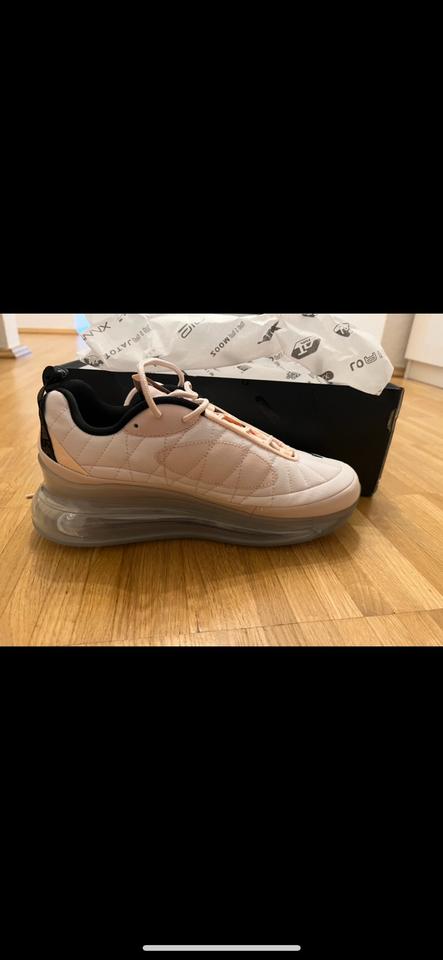 Nike Air MAX 720-818 Light Violet Barely Rose / Größe 39 in Düsseldorf