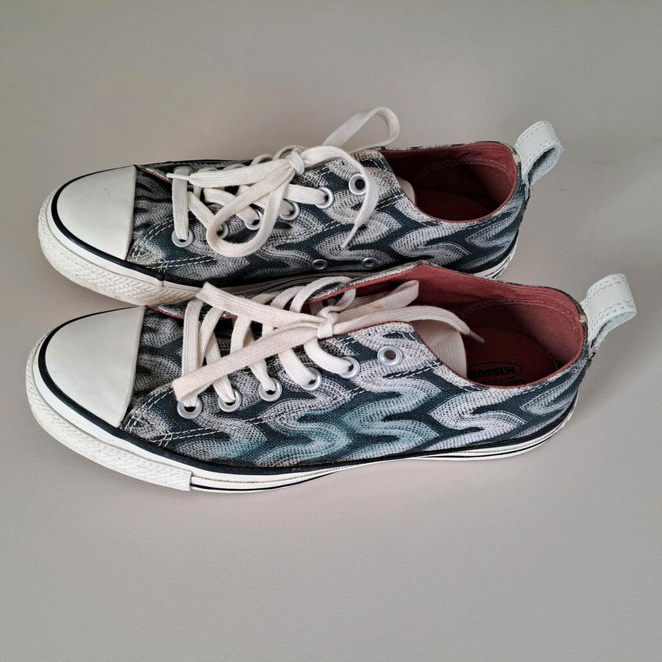 Converse Damen Sneaker/Schuhe Gr. 39, Missoni Style in Laufen