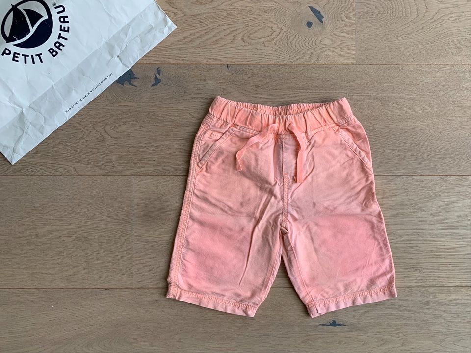 TOP//PETIT BATEAU// ❤️wunderschöne, kurze Hose/ Shorts Gr. 116cm❤ in Berlin