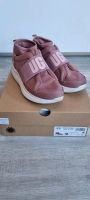 Ugg Sneaker Neutra mit OVP rosa grau Gr 40 Nordrhein-Westfalen - Selm Vorschau