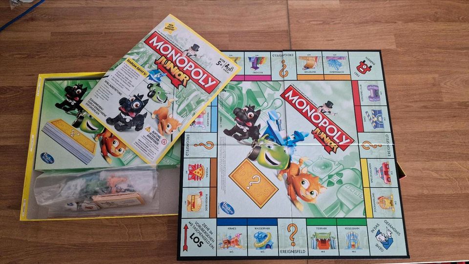 Monopoly Junior von Hasbro in Meudt
