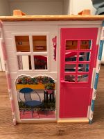 Auf und zu klappbares Barbie Haus Hamburg-Nord - Hamburg Alsterdorf  Vorschau