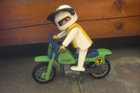 Playmobil Cross Motorrad Jumper mit Motorradfahrer Niedersachsen - Bevern Vorschau