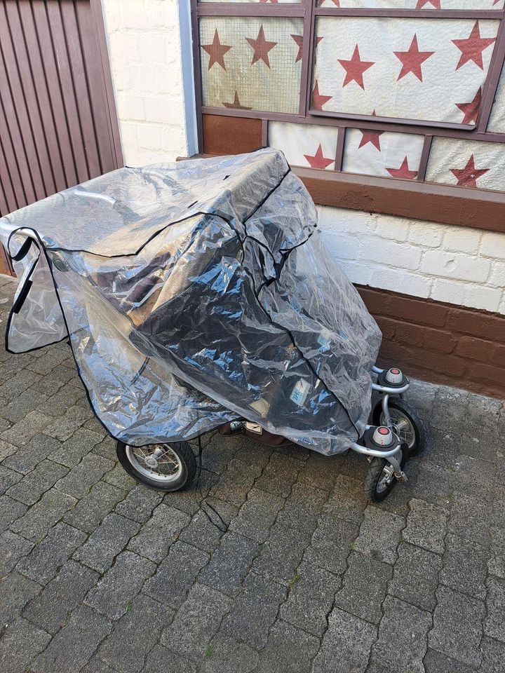 TFK Twinner Kinderwagen Zwillinge Jogger in Solms