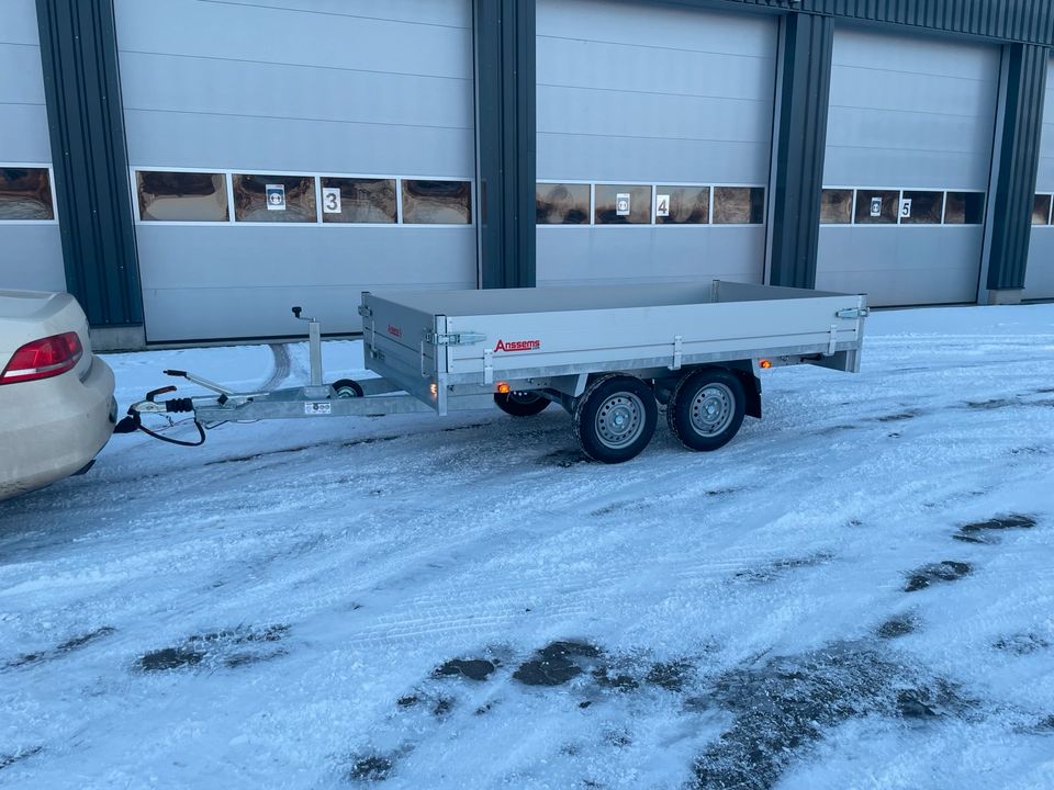 Anhänger günstig mieten 2t Tandem Transporter Trailer in Bielefeld