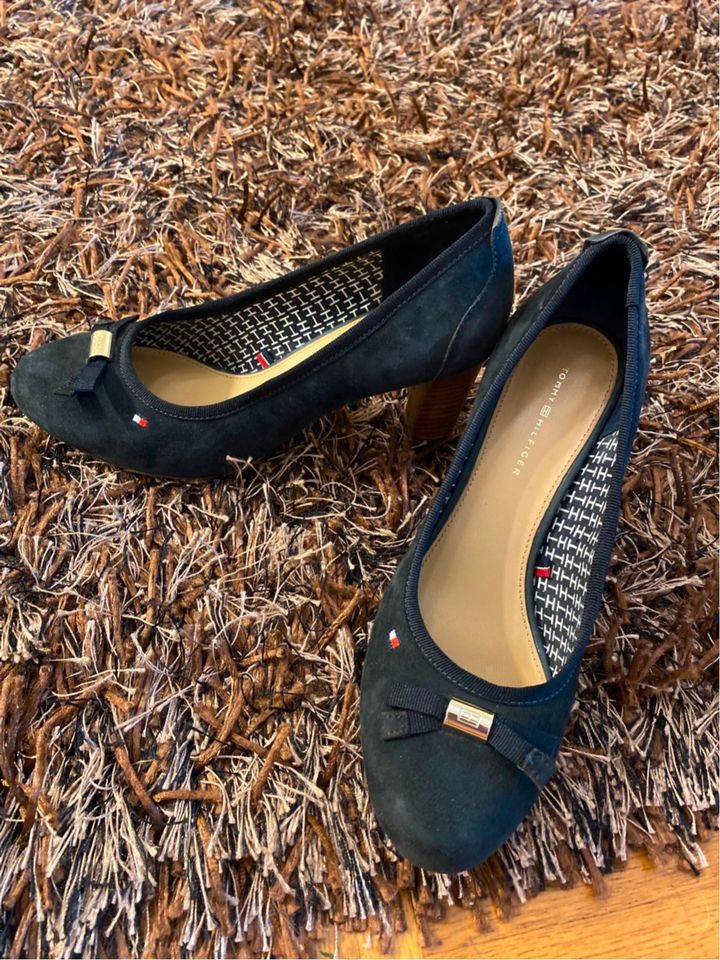 SALE Tommy Hilfiger Pumps Marineblau EchtLeder Gr e38