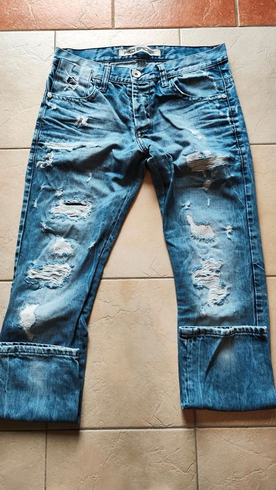 Jeans von Red Bridge gr 31/32 in Arzfeld